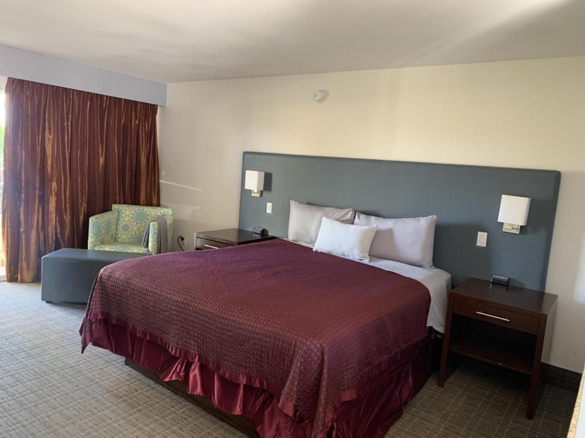 Ramada By Wyndham Holtville Exterior photo