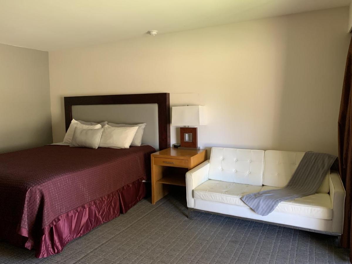 Ramada By Wyndham Holtville Exterior photo