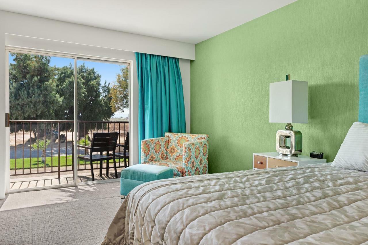 Ramada By Wyndham Holtville Exterior photo